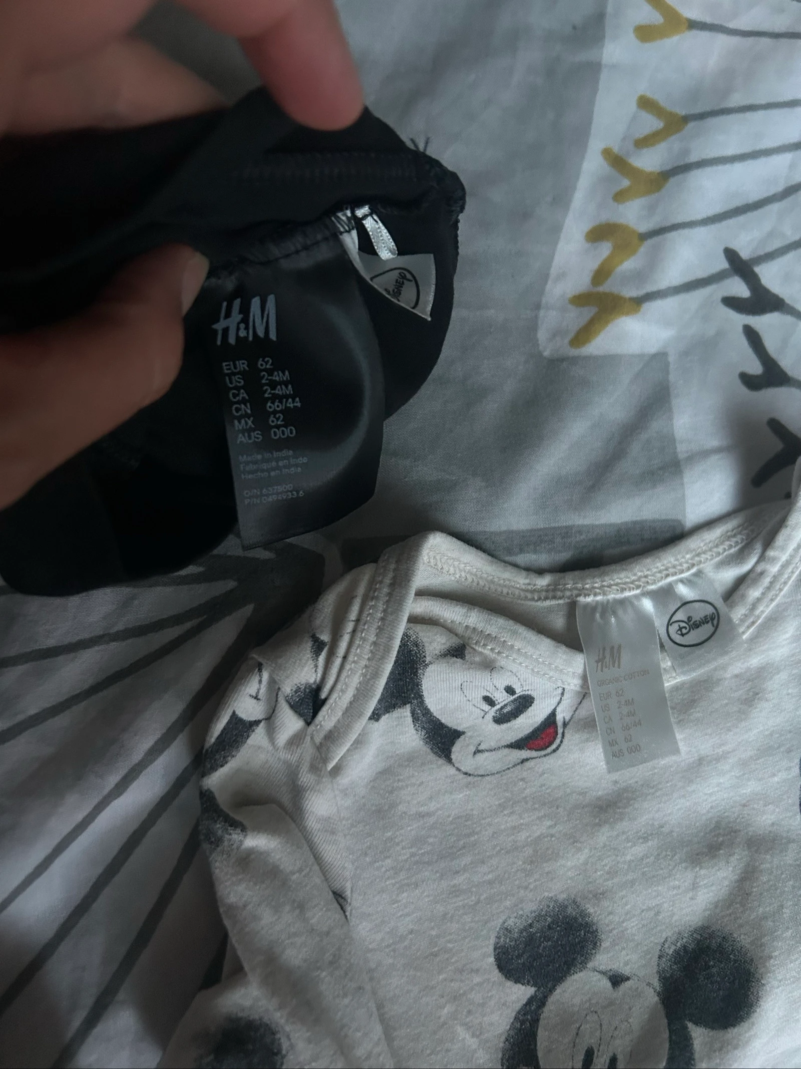 3-piece Mickey set (bodysuit, leggings, hat) 2/4 months – photo 7
